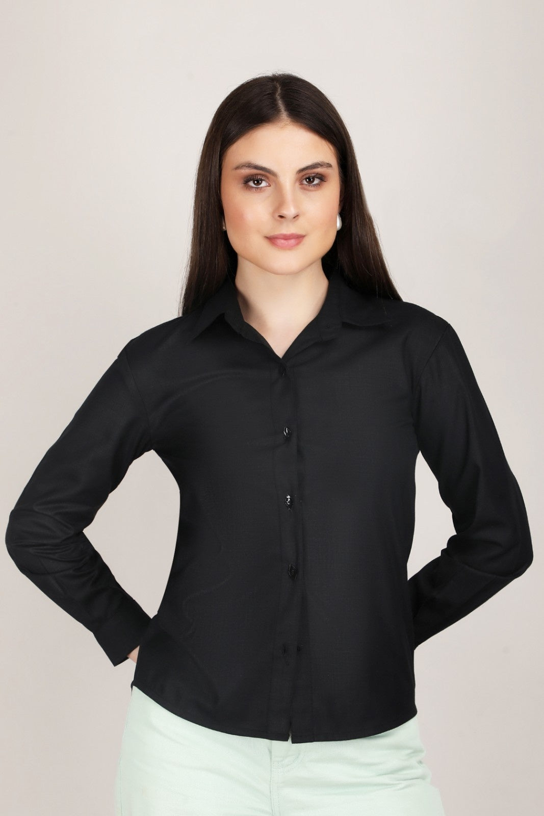 White & Black Women's Classic Long Sleeve Shirt