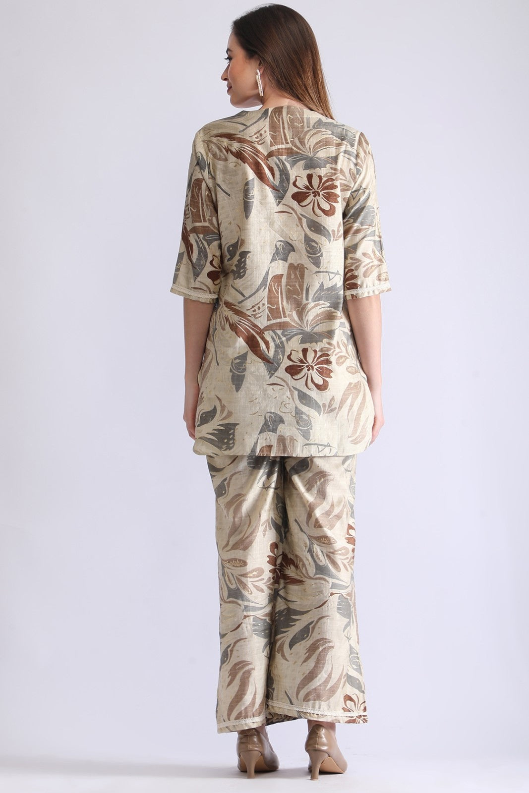 Women’s Premium Abstract Printed Co-ord Set – Black & Brown Relax Fit Top and Pant