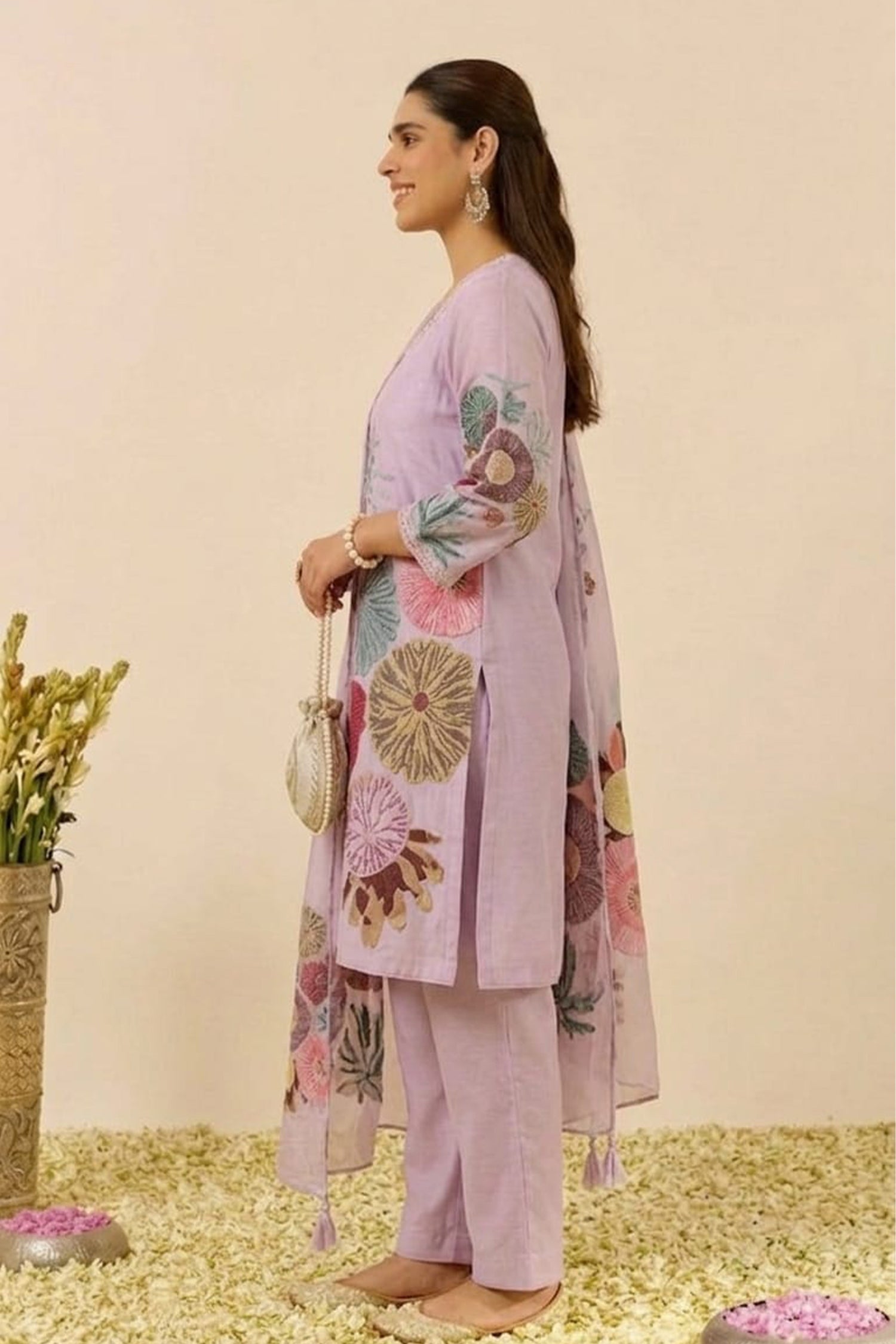 “Lavender Floral 3-Piece Kurta Pant Dupatta Set | Straight Fit”