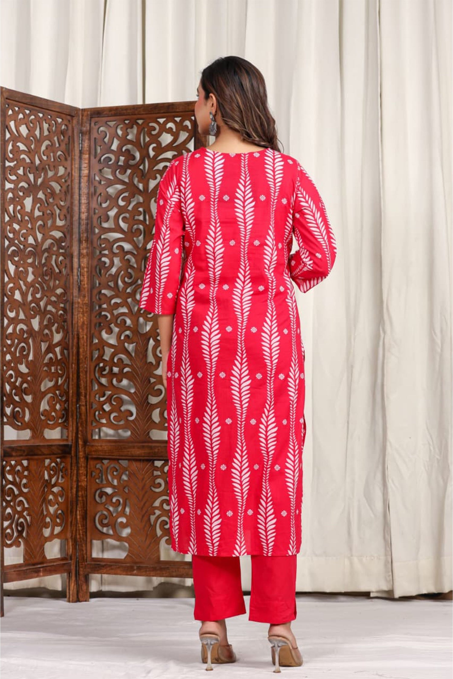 Women Red Cotton Printed Kurta Set with Dupatta