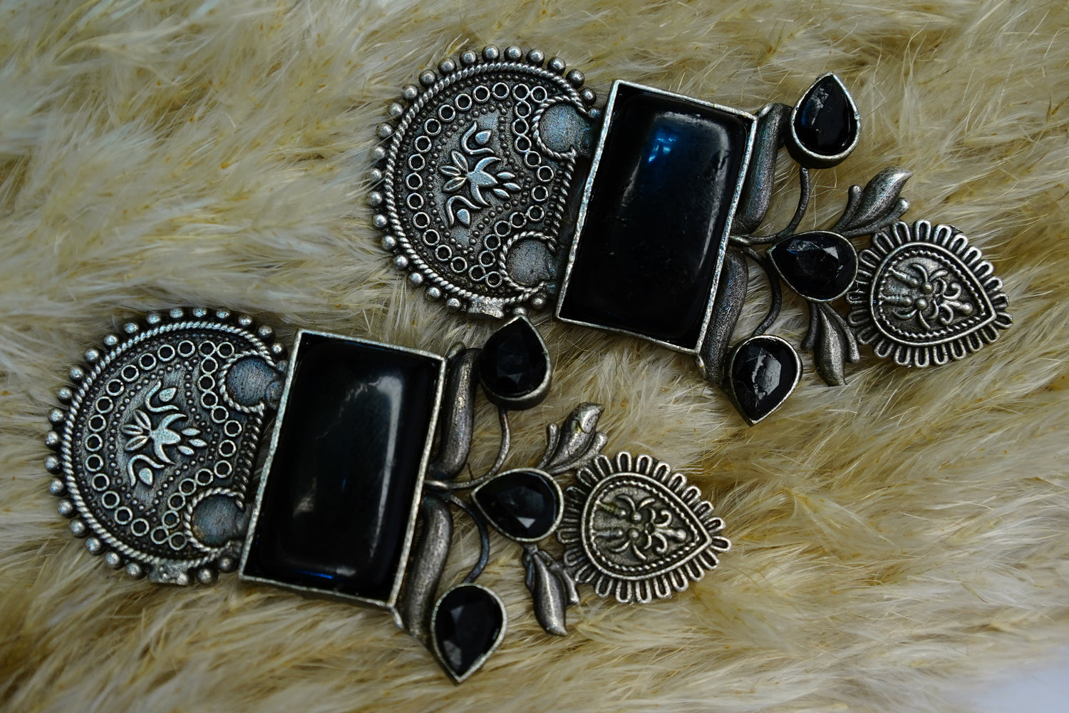 Emerald Vana Green Stone Antique Statement Earrings