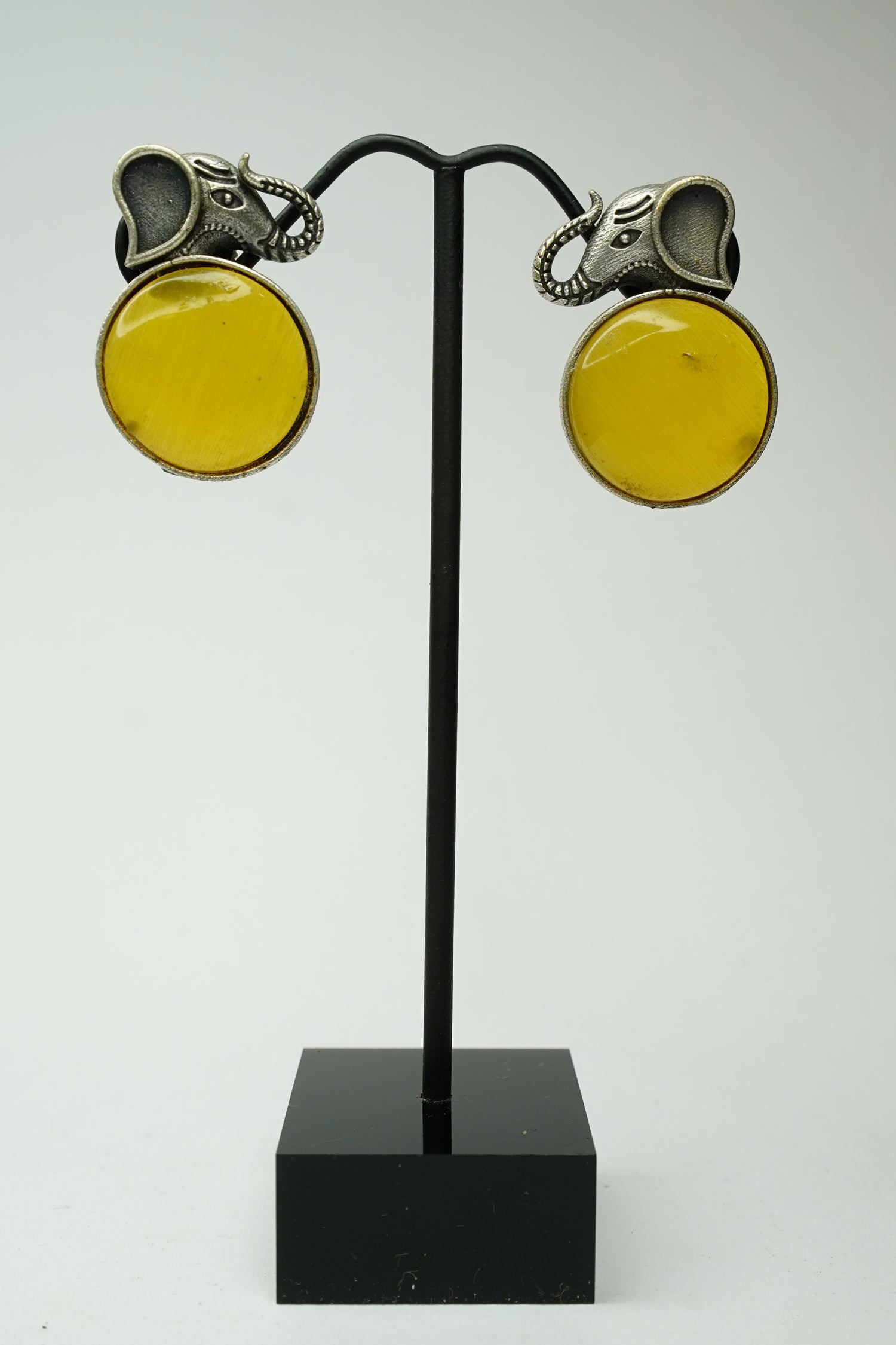 Oxidized Silver Elephant Stud Earrings with Stone