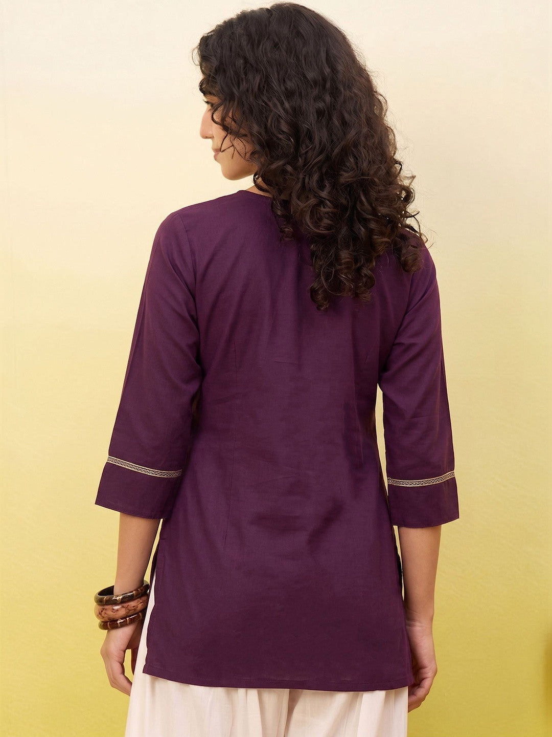 Floral Embroidered Thread Work Thread Work Kurti