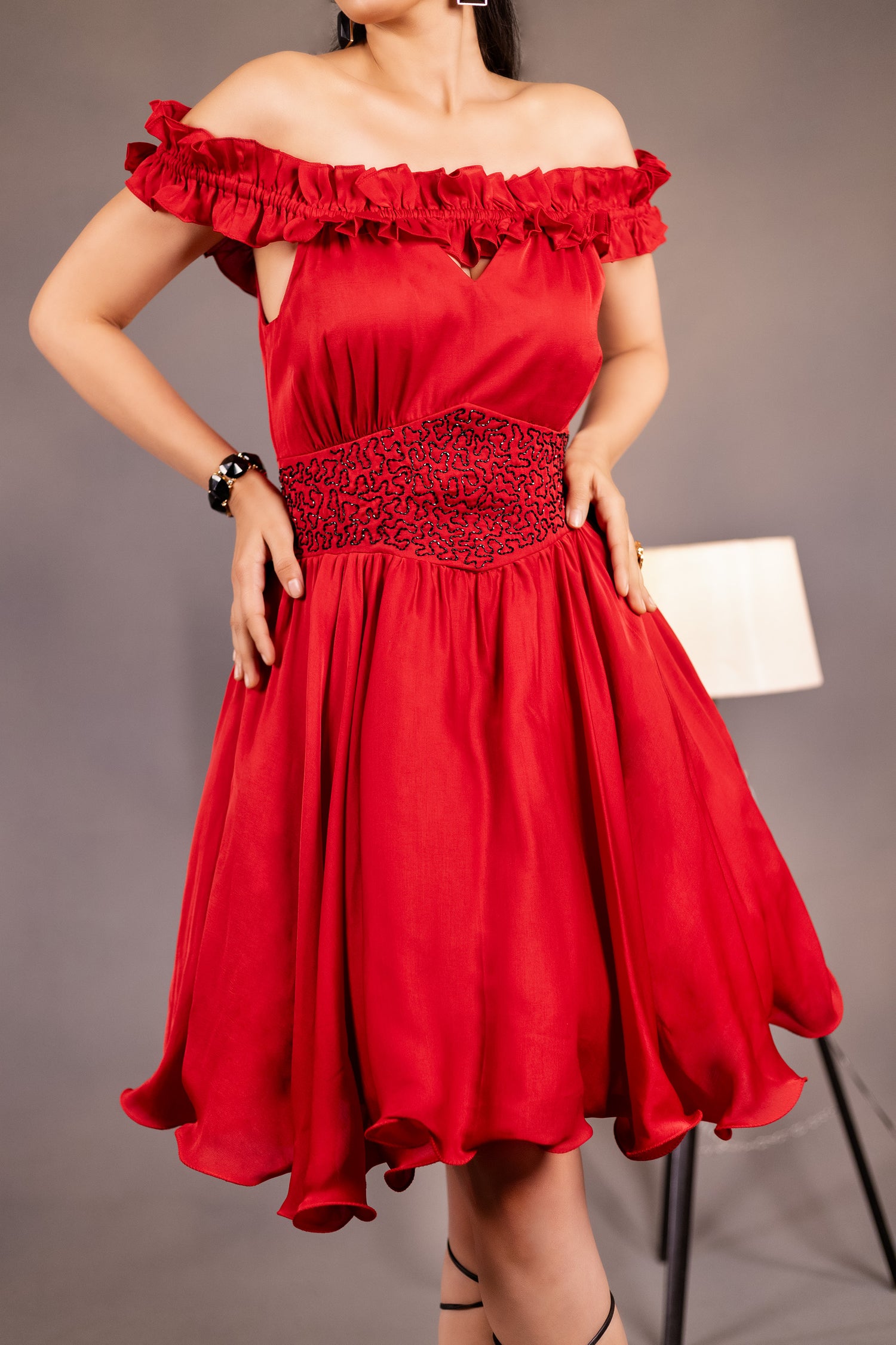 Flawless Ruffled Shoulders Midi Dress