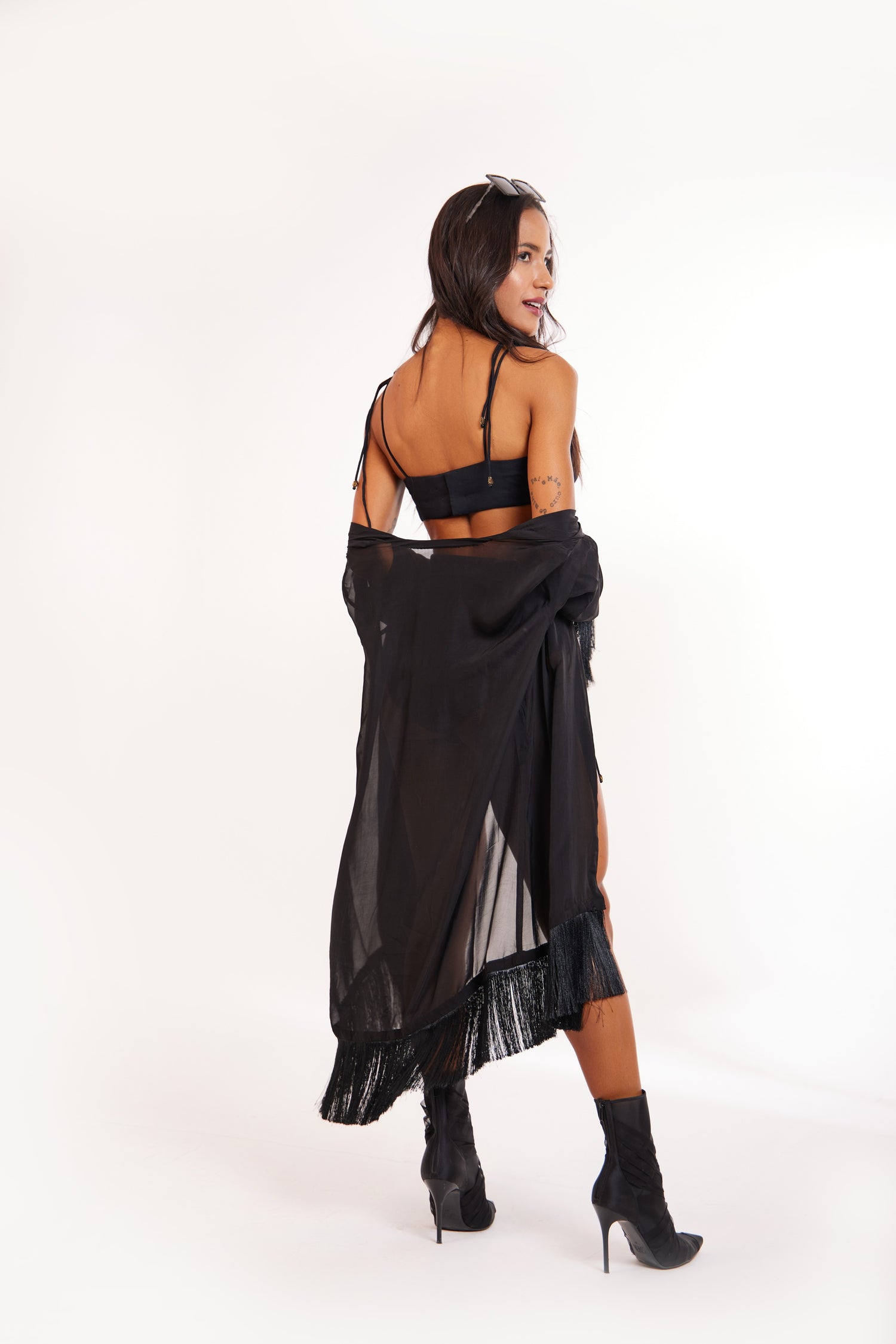 Elegant Knot Lingerie & Ombre Shrug Set