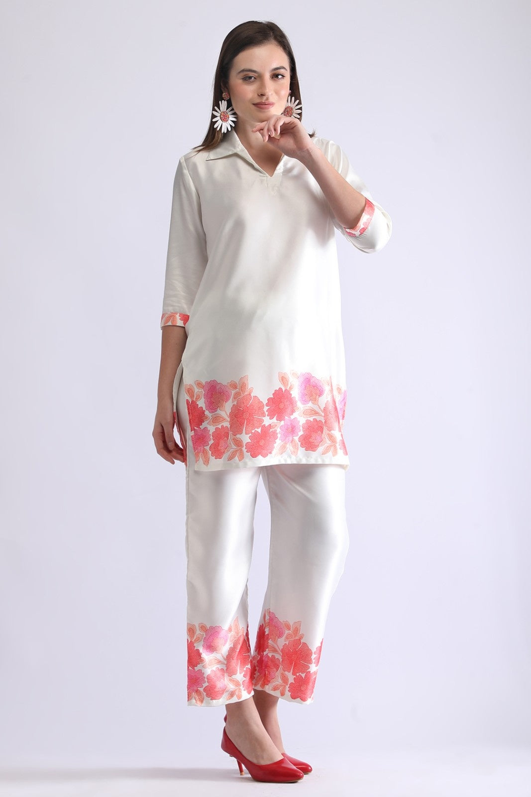 Elegant Off-White Ethnic Co-ord Set with Floral Prints