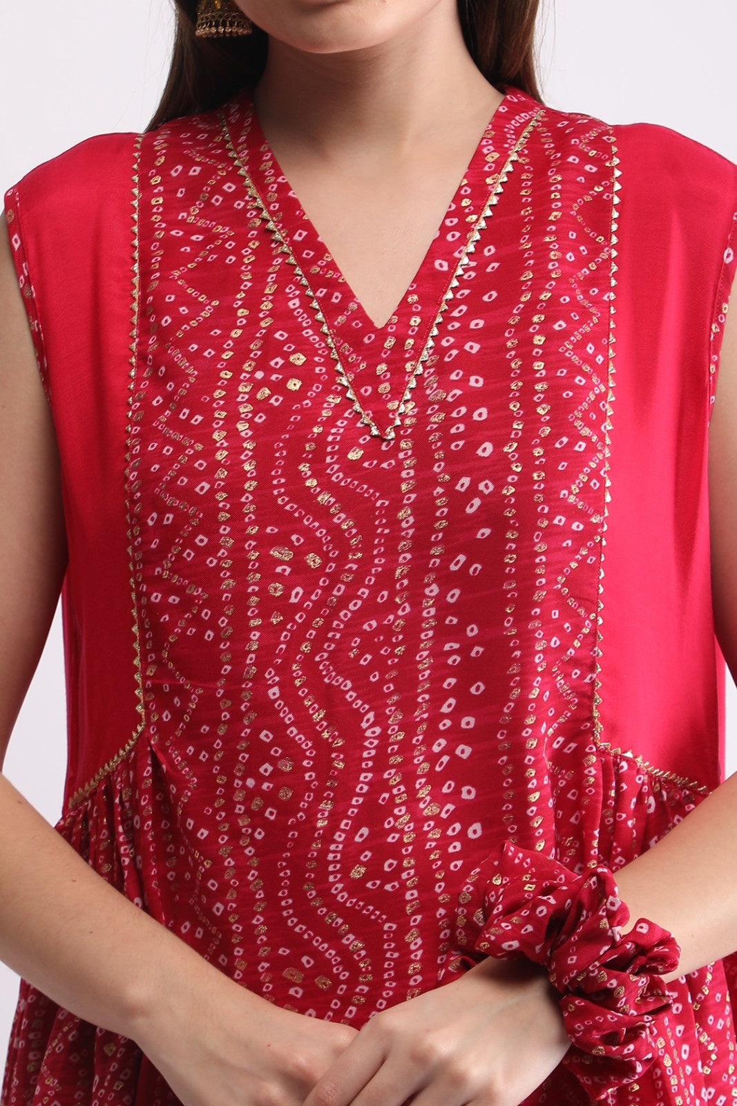 Bandhani Printed Sleeveless Kurta Set