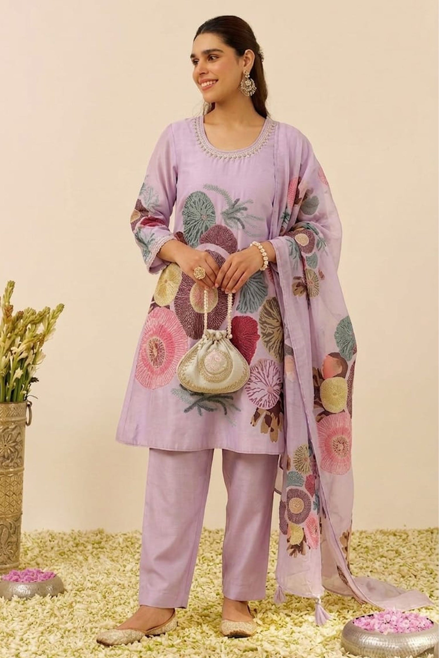 Women Lavender Floral Printed Kurta Set with Dupatta | Straight   Fit Kurta & Pant Set | Ethnic Co-ord Set