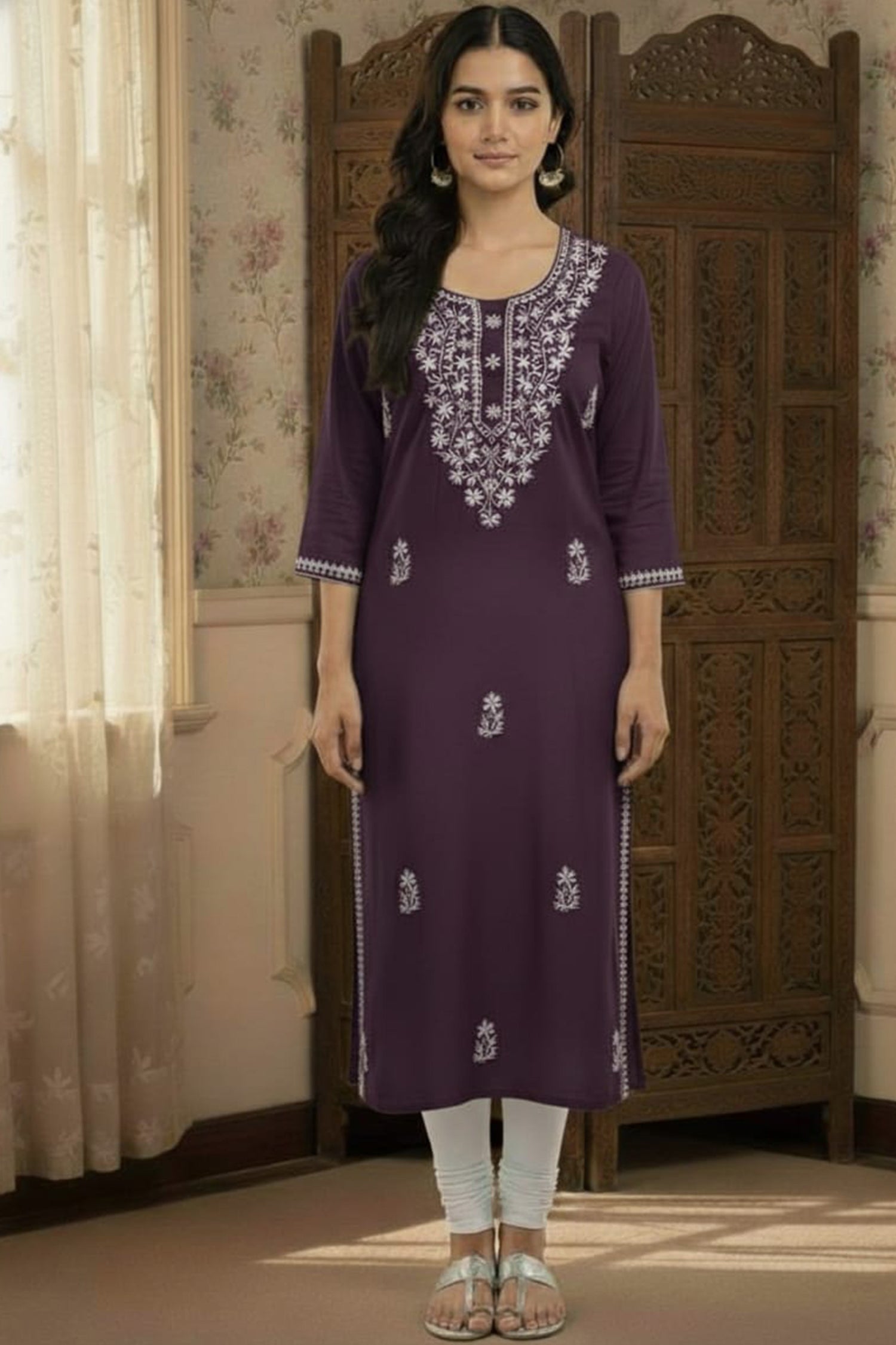 Royal Grace Embroidered Straight Kurta