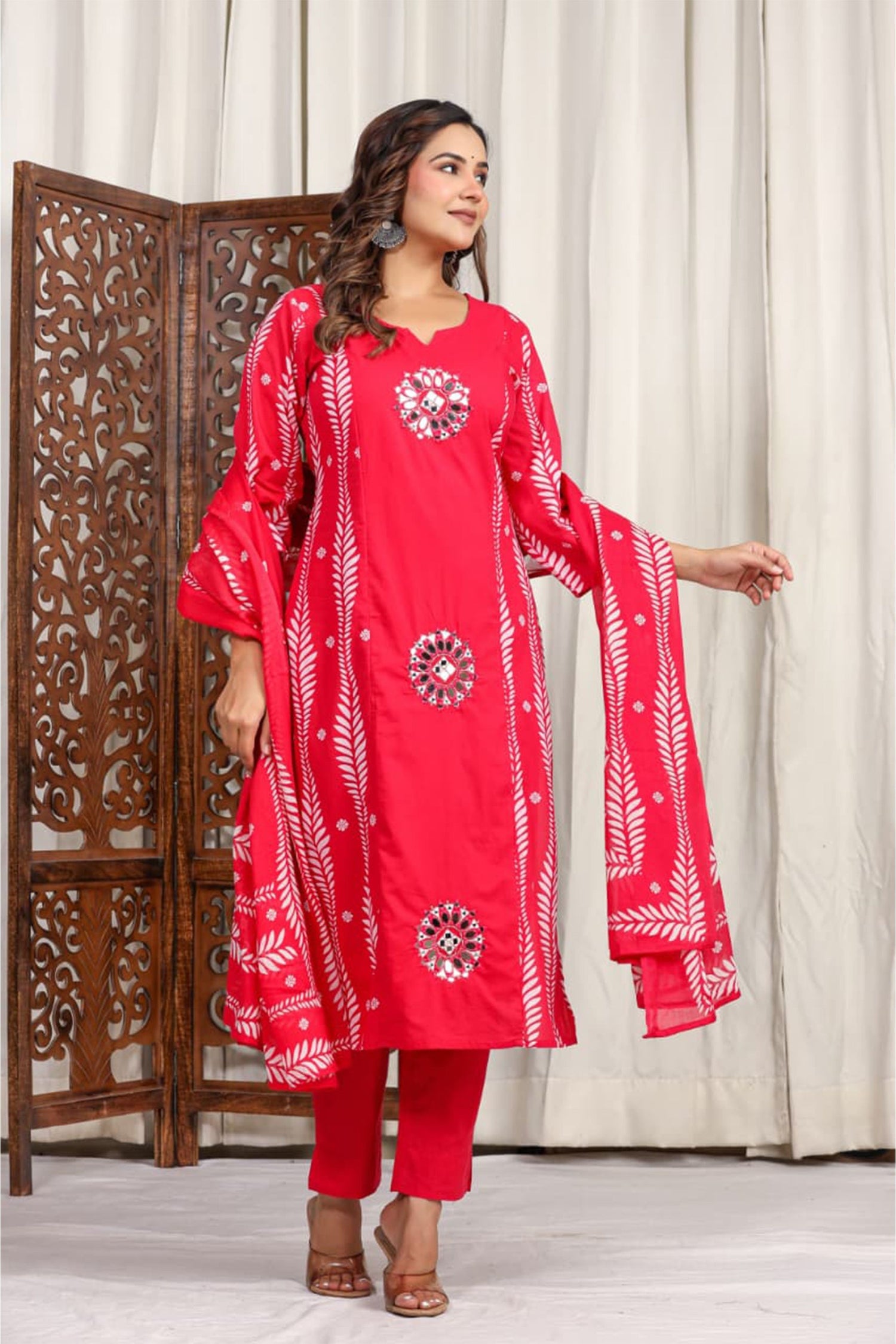 Women Red Cotton Printed Kurta Set with Dupatta
