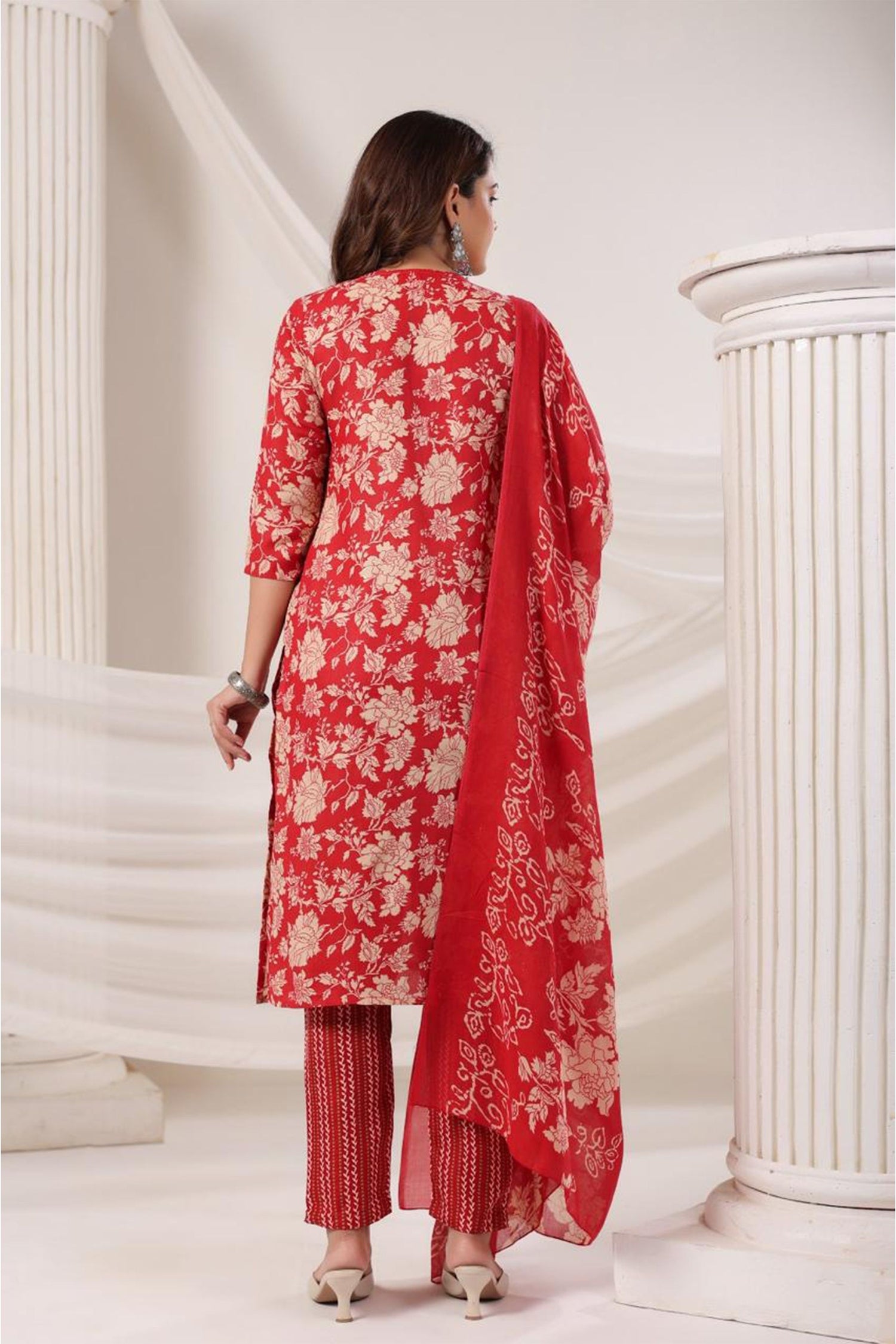 Women Elegant Floral Print Kurta Set with Dupatta | Straight Fit Ethnic Wear | 3 Piece Suit Set for Festive & Casual