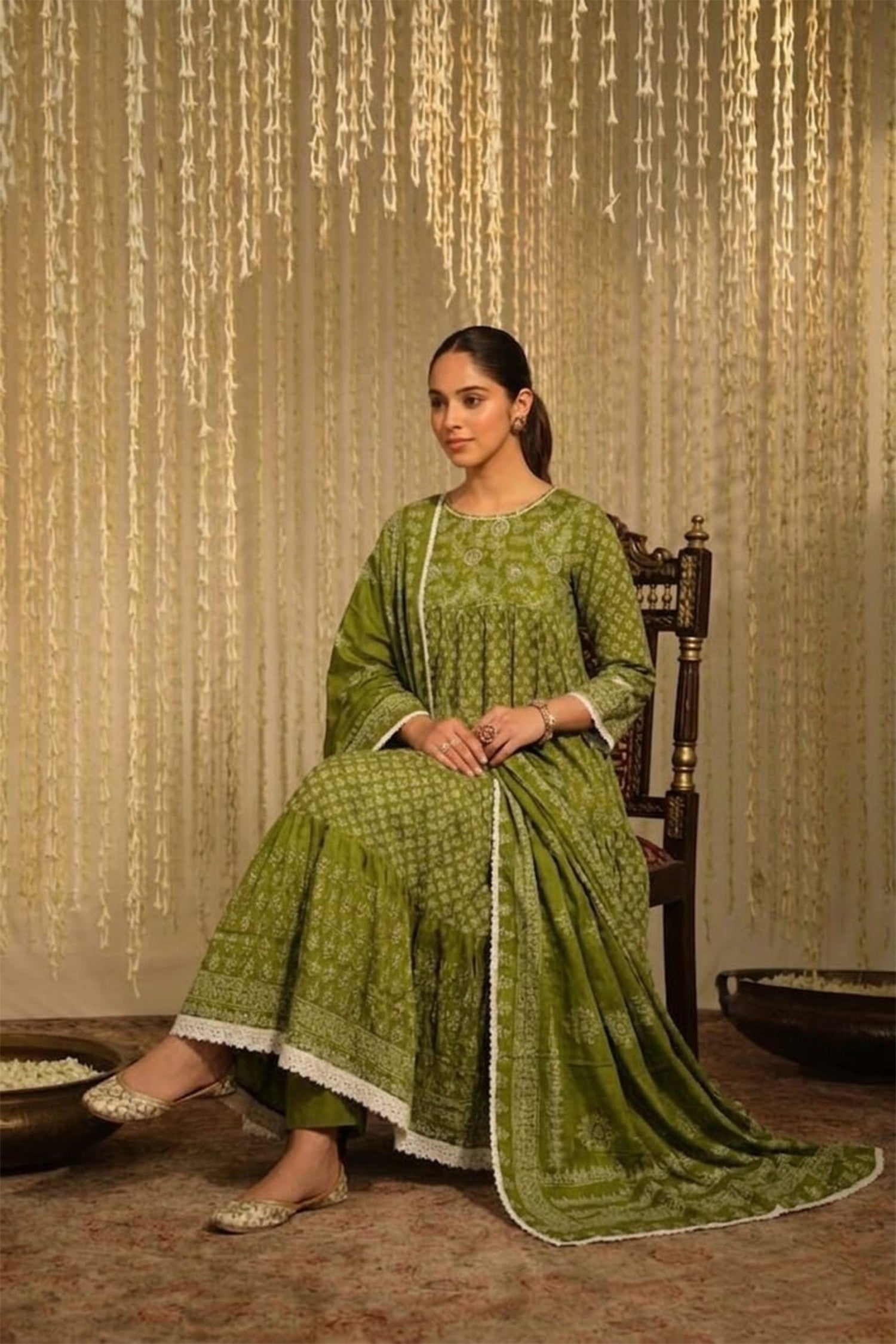 Women Printed Anarkali Kurta Pant Set with Dupatta