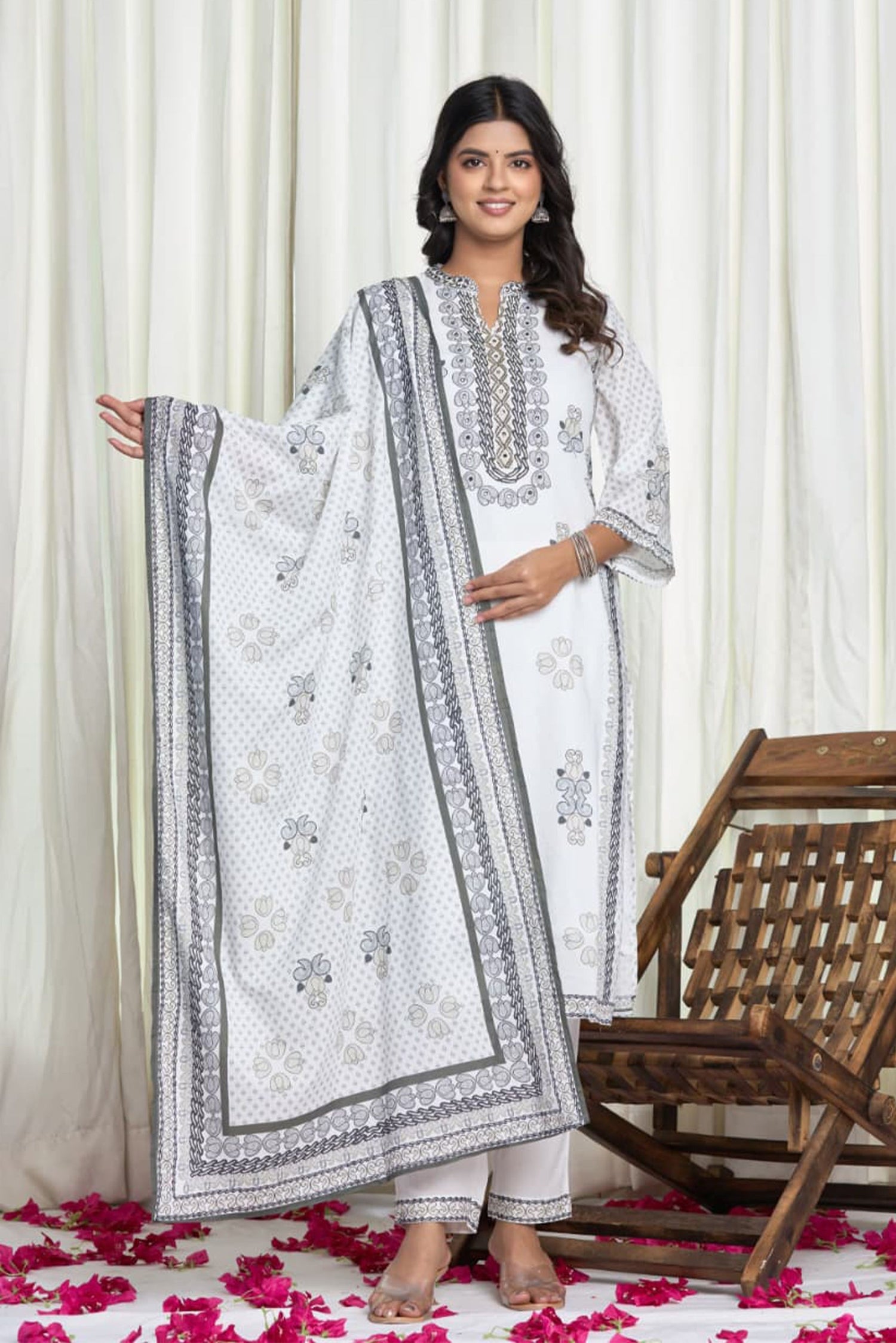 Women Grey Cotton Printed Kurta Set with Dupatta