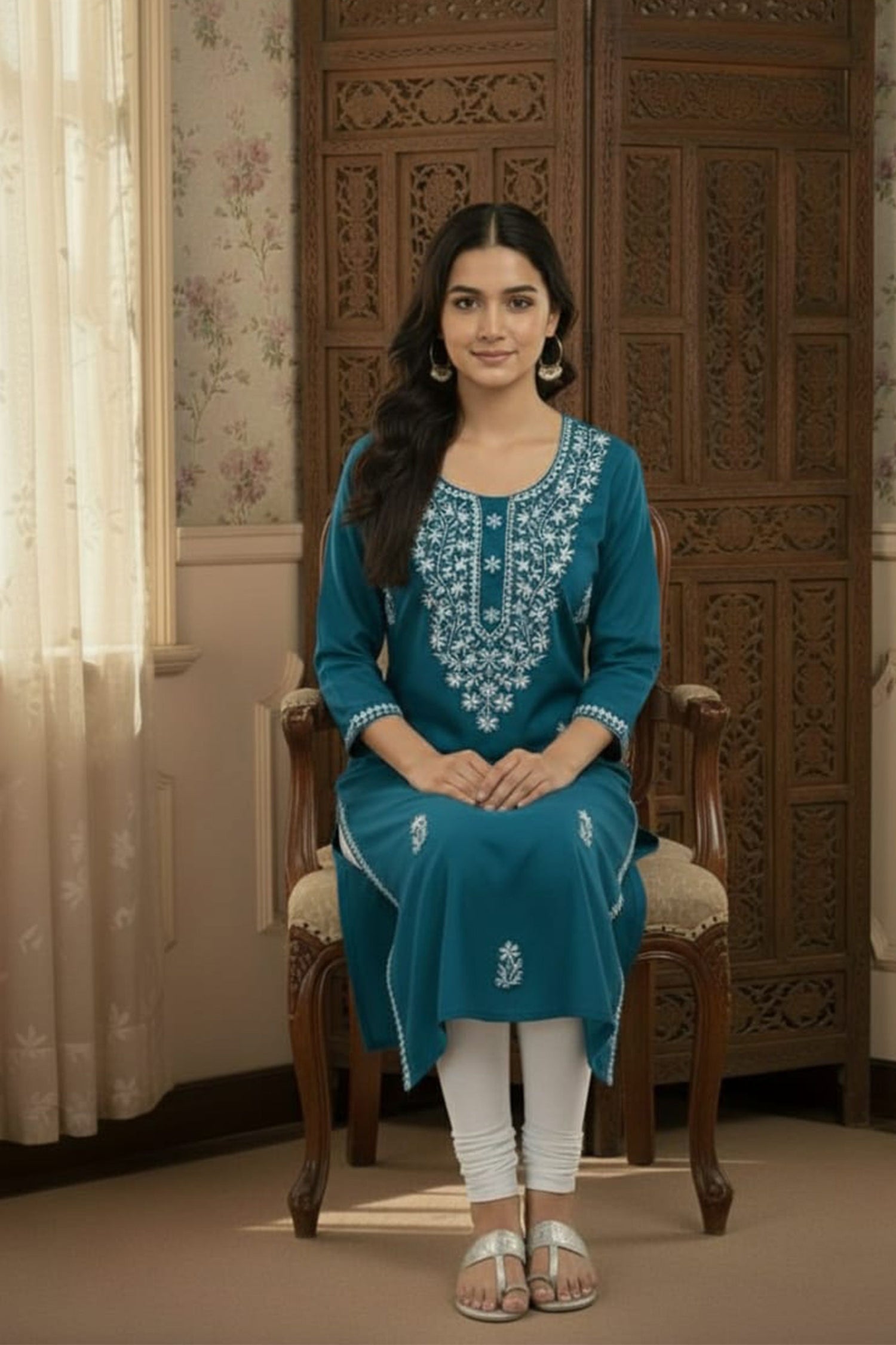 Royal Grace Embroidered Straight Kurta