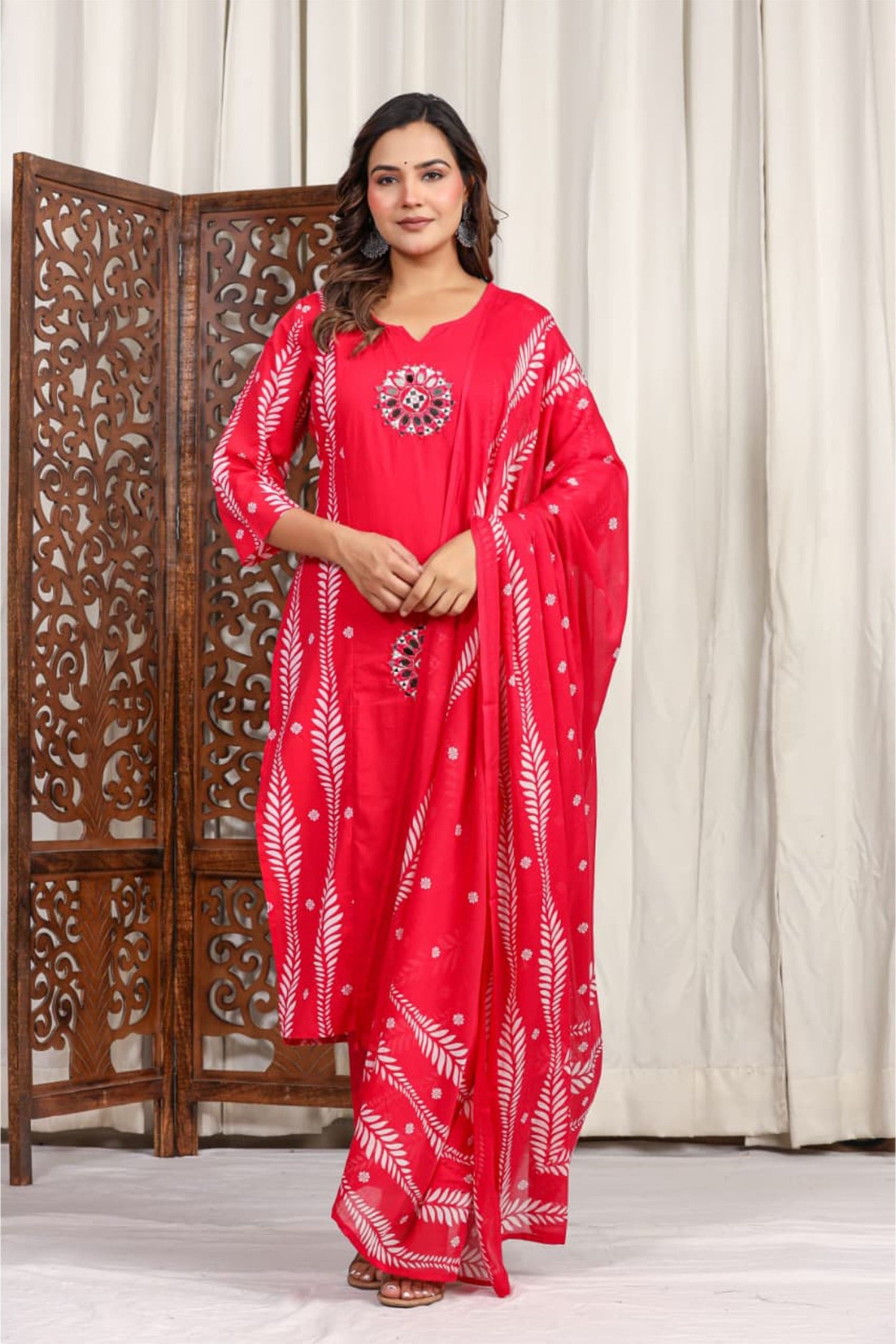 Women Red Cotton Printed Kurta Set with Dupatta