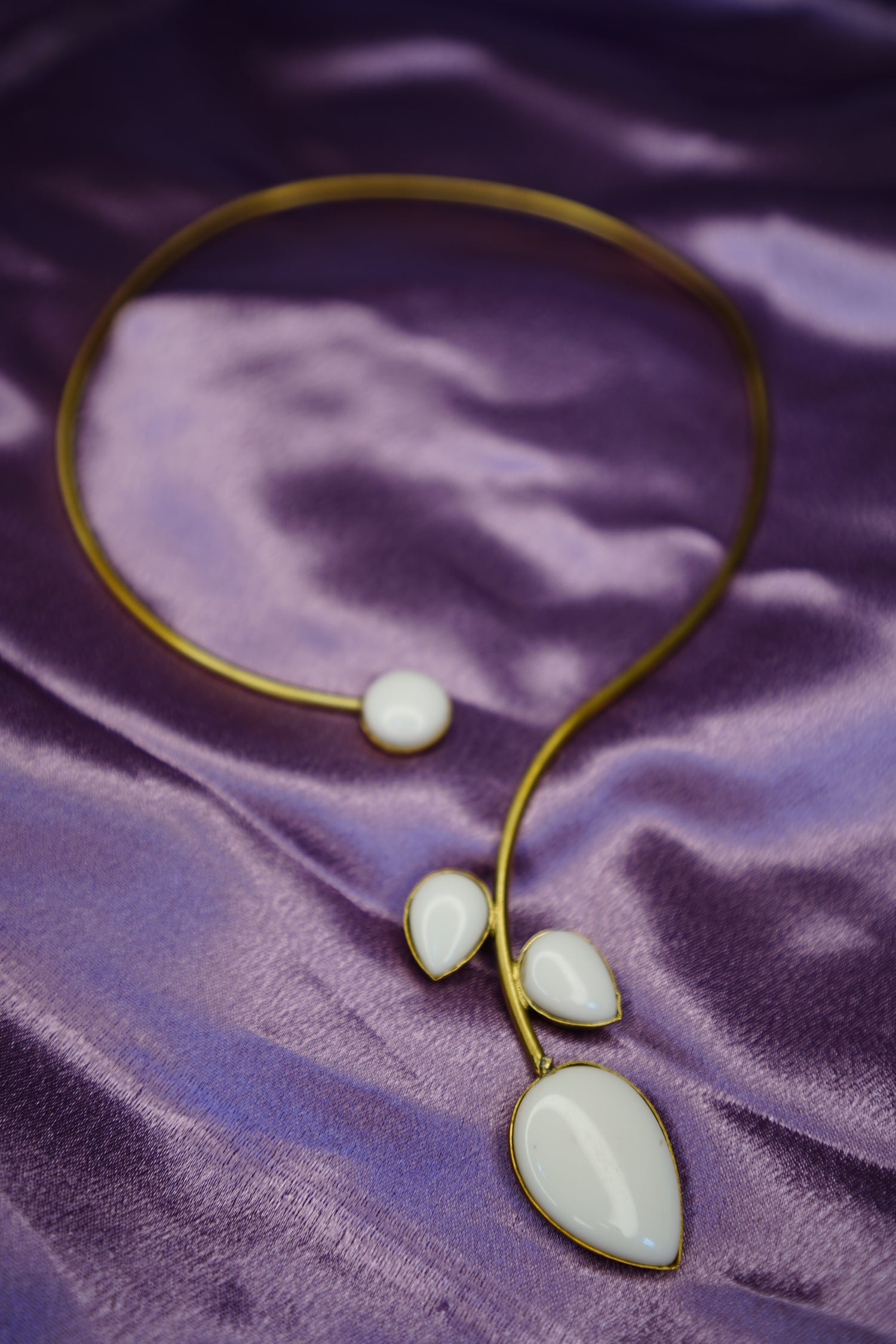 white Stone Studded Hasli Brass Necklace