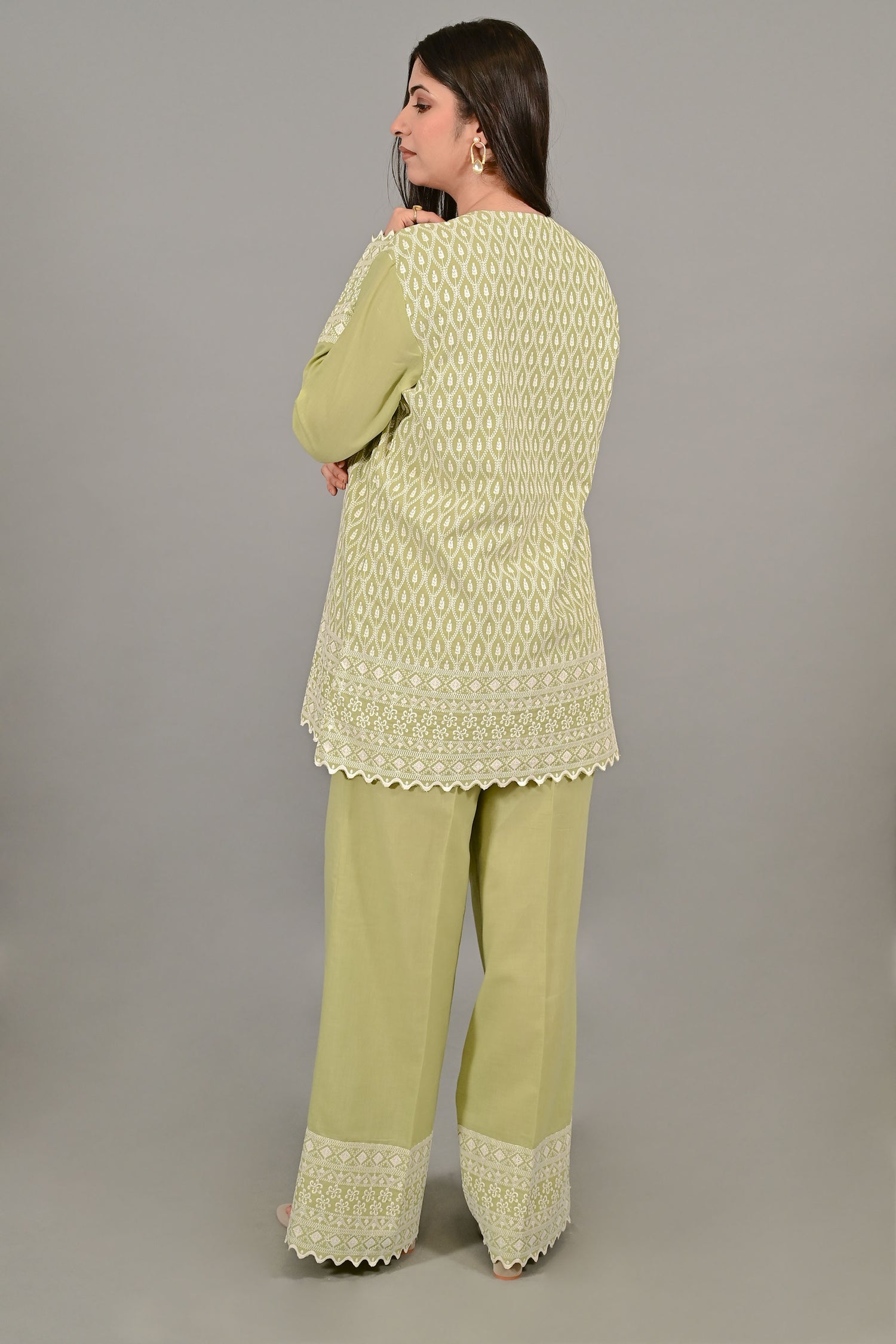 Pista Elegance Embroidered Co-ord Set