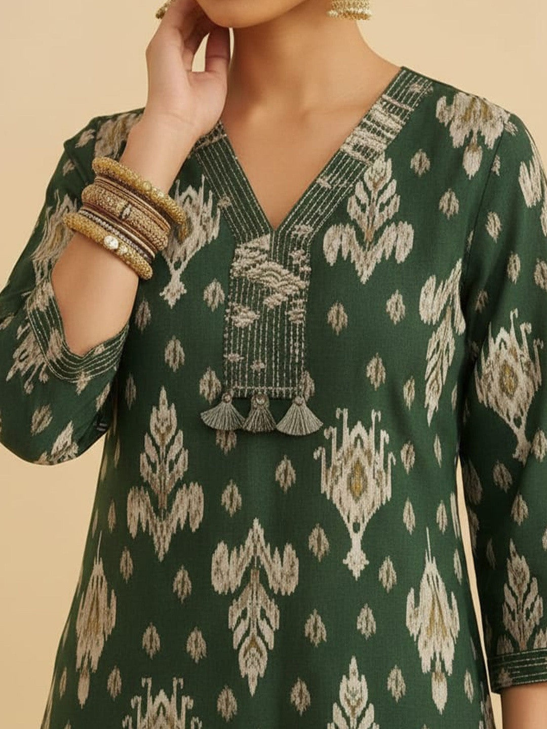 Printed V-Neck Pure Cotton Kurti